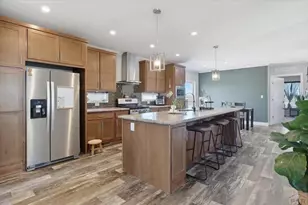 279 W Acorn Dr, Pueblo West, CO 81007 - Photo 8