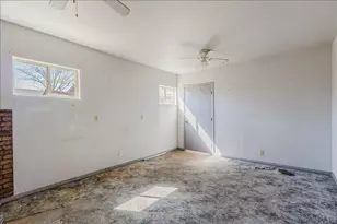 1108 E 3rd St, Pueblo, CO 81001 - Photo 32