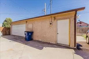 1108 E 3rd St, Pueblo, CO 81001 - Photo 36