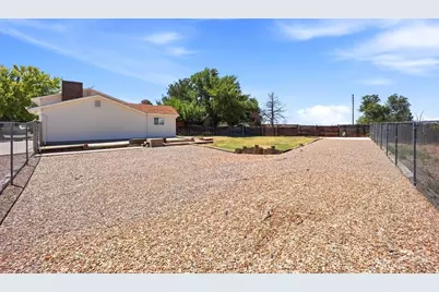 1722 Lincoln Ave, La Junta, CO 81050 - Photo 62