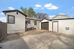 805 W Routt Ave, Pueblo, CO 81004 - Photo 10
