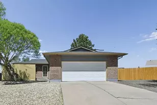 903 Blue Lace Dr, Pueblo, CO 81001 - Photo 1