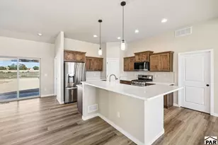860 S Mcculloch Ct, Pueblo West, CO 81007 - Photo 8