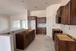 860 S Mcculloch Ct, Pueblo West, CO 81007 - Photo 2