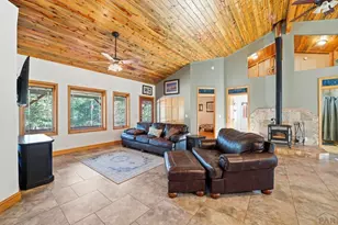 9028 Cascade Ave, Beulah, CO 81023 - Photo 8