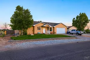 692 S Aguilar Dr, Pueblo West, CO 81007 - Photo 26