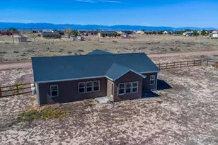 667 E Vermillion Dr, Pueblo West, CO 81007 - Photo 16