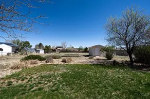 310 S Falcon Dr, Pueblo West, CO 81007 - Photo 36