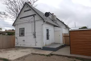 1616 Cypress St, Pueblo, CO 81004 - Photo 2