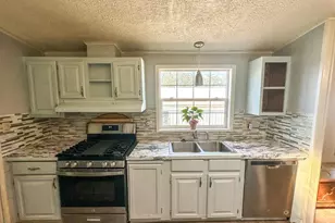508 W 15th St, Eads, CO 81036 - Photo 8