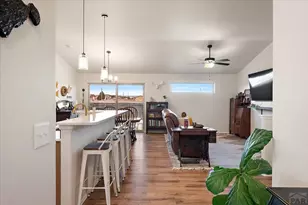 805 N Monarch Dr, Pueblo West, CO 81007 - Photo 2