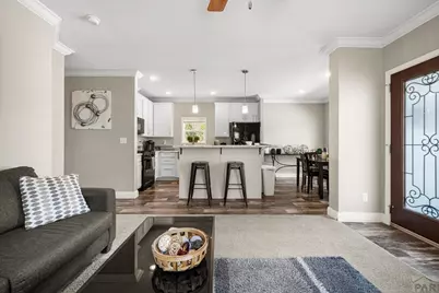 1020 W 17th St, Pueblo, CO 81003 - Photo 2