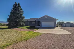 1230 Moore Dr, Florence, CO 81226 - Photo 2