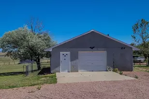 1230 Moore Dr, Florence, CO 81226 - Photo 4