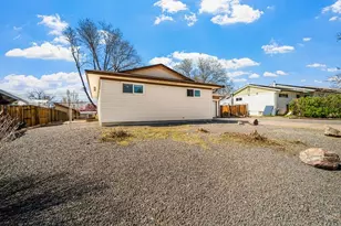41 Loch Lomond Ln, Pueblo, CO 81001 - Photo 2