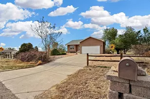 409 W Baldwyn Dr, Pueblo West, CO 81007 - Photo 2