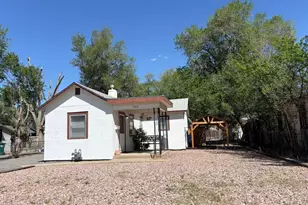 742 Belmont Ave, Pueblo, CO 81004 - Photo 2