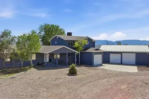 855 5th St, Penrose, CO 81240 - Photo 2