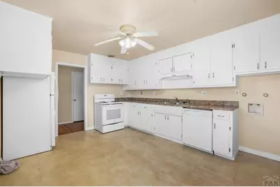 1618 Alexander Circle, Pueblo, CO 81001 - Photo 8