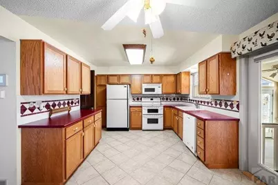 7 Baybridge Court, Pueblo, CO 81001 - Photo 10