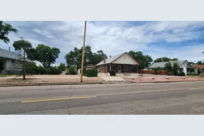 2121 West St, Pueblo, CO 81003 - Photo 2