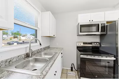 2418 6th Ave, Pueblo, CO 81003 - Photo 12