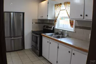 911 E 6th St, Pueblo, CO 81001 - Photo 6