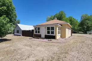 405/407 S Robinson Ave, Florence, CO 81226 - Photo 2