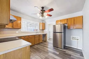 1213 E 13th St, Pueblo, CO 81001 - Photo 10