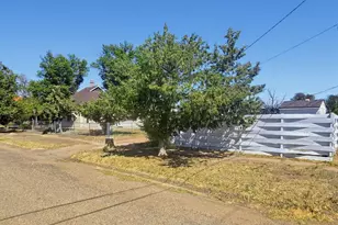 658 St Vrain Ave, Las Animas, CO 81054 - Photo 20