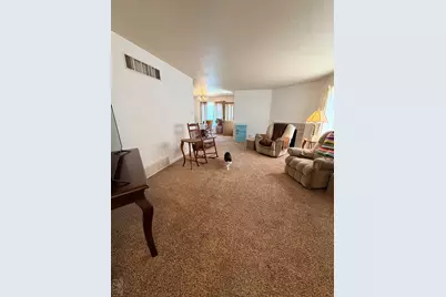 142 Douglas Lane, Pueblo, CO 81001 - Photo 8