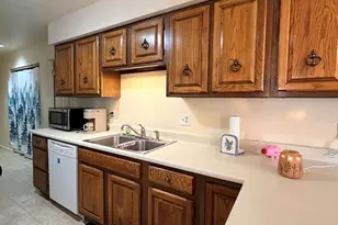 142 Douglas Ln, Pueblo, CO 81001 - Photo 12