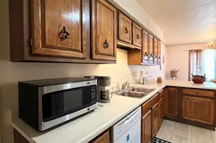 142 Douglas Ln, Pueblo, CO 81001 - Photo 10