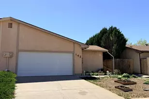 142 Douglas Ln, Pueblo, CO 81001 - Photo 2