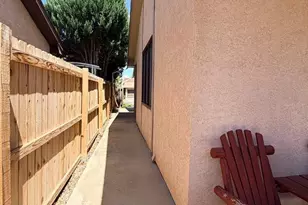 142 Douglas Ln, Pueblo, CO 81001 - Photo 30