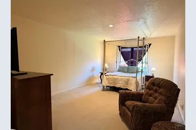 142 Douglas Lane, Pueblo, CO 81001 - Photo 18