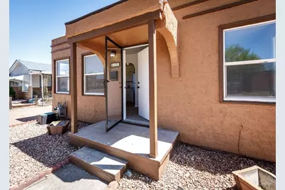 422 S Prairie Ave, Pueblo, CO 81005 - Photo 2