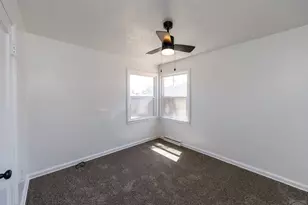 422 S Prairie Ave, Pueblo, CO 81005 - Photo 10
