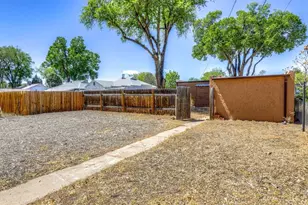 422 S Prairie Ave, Pueblo, CO 81005 - Photo 18