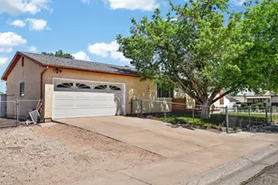 4327 Sage St, Pueblo, CO 81005 - Photo 4