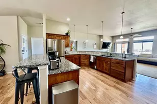 1496 E Proctor Dr, Pueblo West, CO 81007 - Photo 8