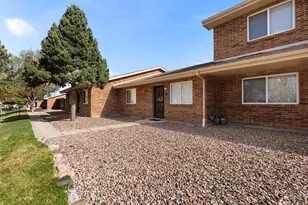 2102 Chatalet Ln, Pueblo, CO 81005 - Photo 2