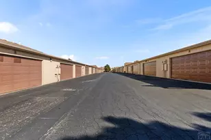 2102 Chatalet Ln, Pueblo, CO 81005 - Photo 32