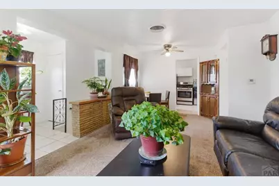 1932 Claremont Ave, Pueblo, CO 81004 - Photo 4