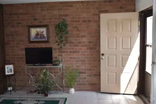 2111 Chatalet Ln, Pueblo, CO 81005 - Photo 2