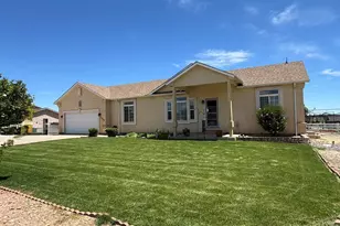 1036 S Los Charros Dr, Pueblo West, CO 81007 - Photo 2