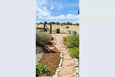 965 Newton Rd, Pueblo, CO 81005 - Photo 4