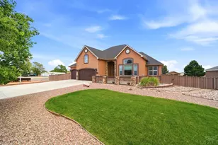 1024 S Greenbrier Dr, Pueblo West, CO 81007 - Photo 64