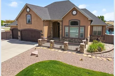 1024 S Greenbrier Dr, Pueblo West, CO 81007 - Photo 68