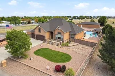 1024 S Greenbrier Dr, Pueblo West, CO 81007 - Photo 6